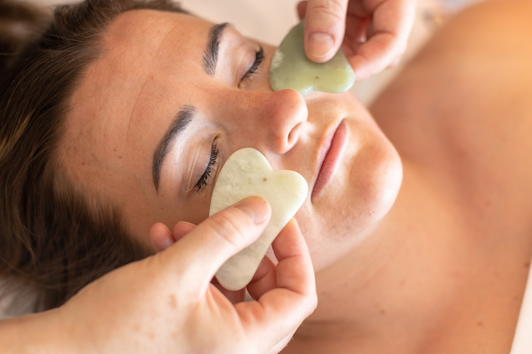 Gua-Sha-Facial-Massage