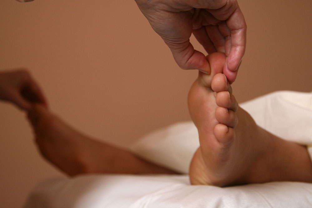 Hand and Foot massage service page copy